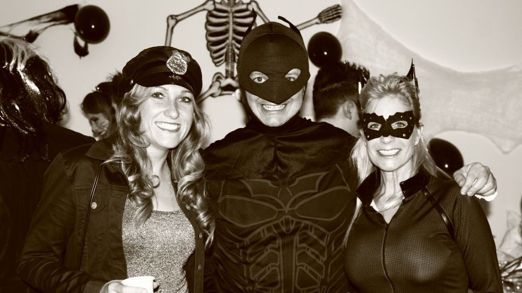 SPOOOOKY HALLOWEEEN PARTY!